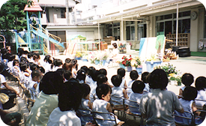花の日礼拝・収穫感謝祭の写真