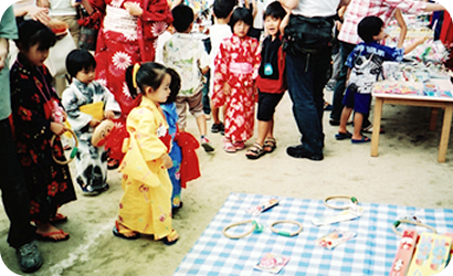 夕涼み会・中古バザーの写真